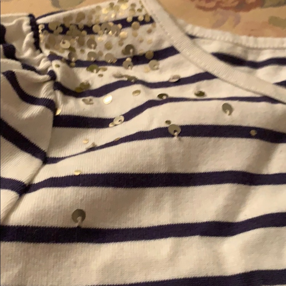 Shirt - Picture 2 of 3